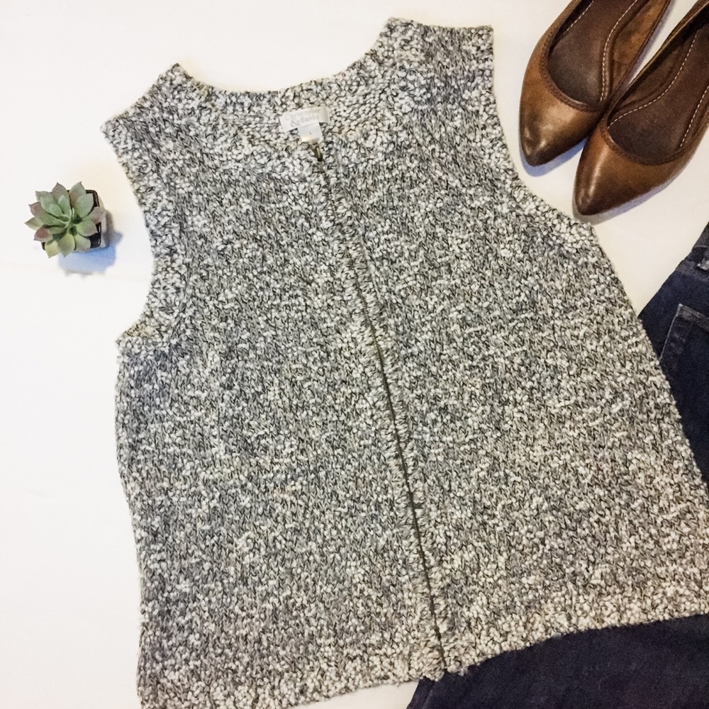 Christopher & Banks bubble tweed zip vest L